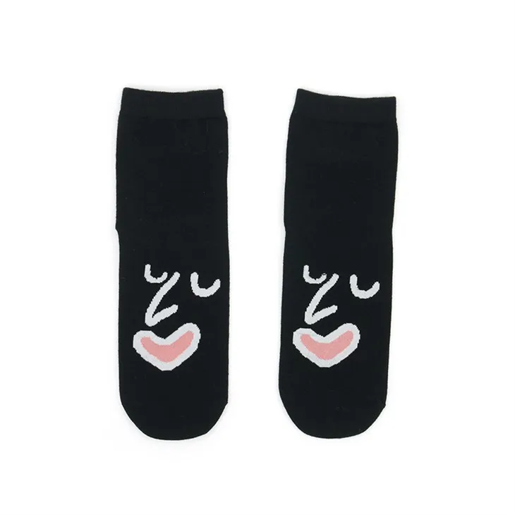 Czarne skarpetki bawełniane z emotikonami
