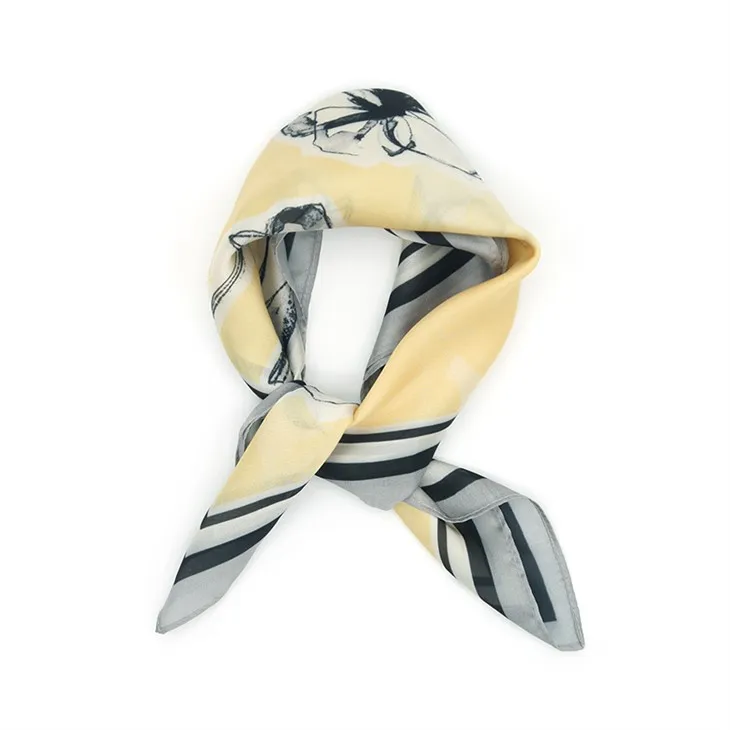 Klasyczne szaliki poliestrowe z kwiatowym wzorem