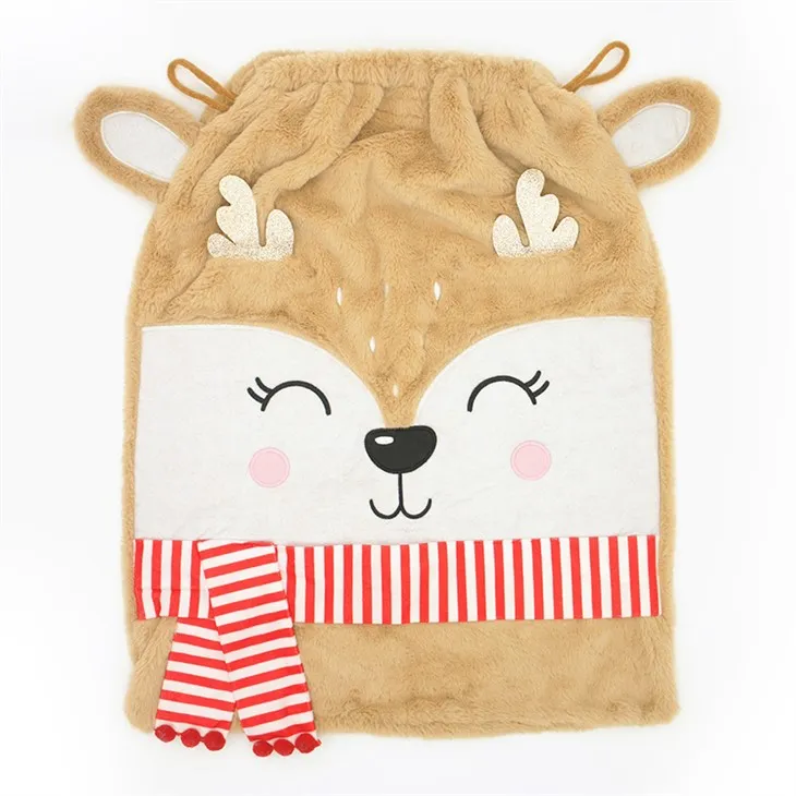 Delikatne świąteczne skarpetki w zwierzątka