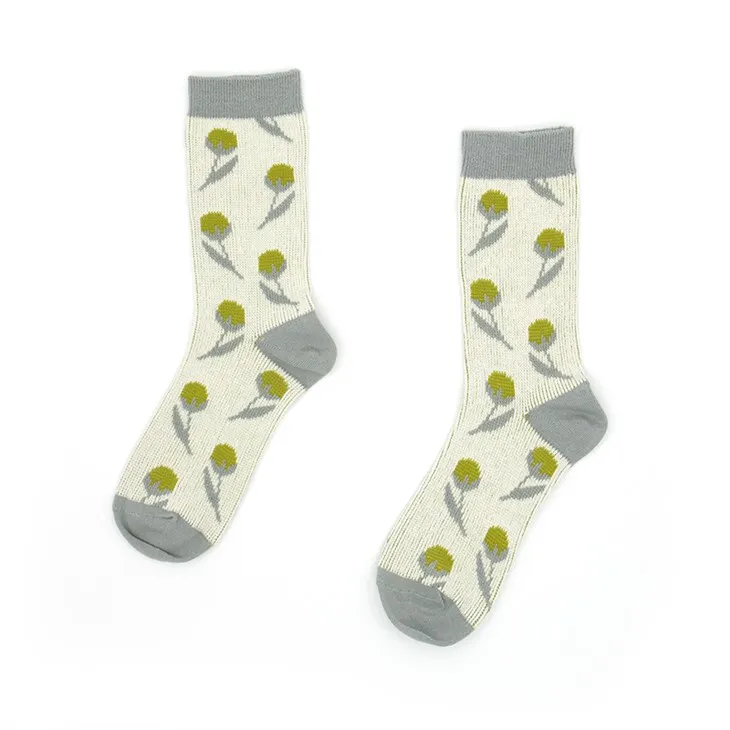 Skarpetki bawełniane z haftem