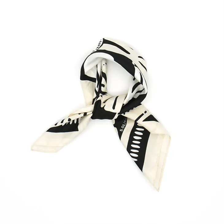 Kwiatowy nadruk twill bandana s042