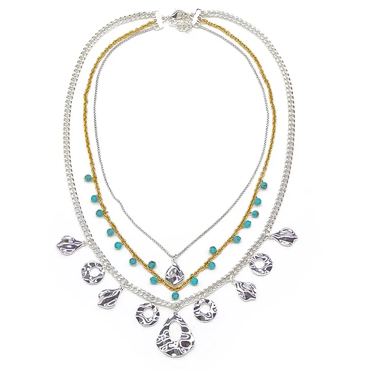 Zestaw naszyjników z warstwowym łańcuszkiem